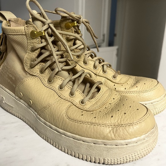 Nike SF Air Force 1 Mid Mushroom - Picture 7 of 12